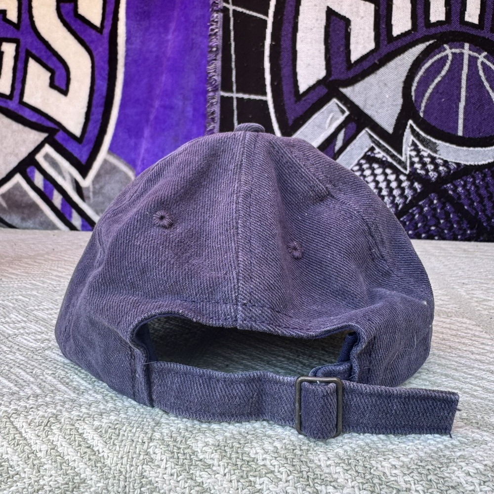 Warner Bros. Studio Store Vintage Daffy Duck Embroidered‎ Hat Blue Checkered - Picture 4 of 7